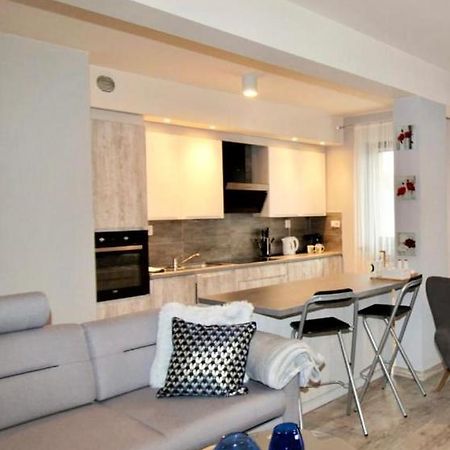 Apartament Lilla Jelenia Góra Exterior foto